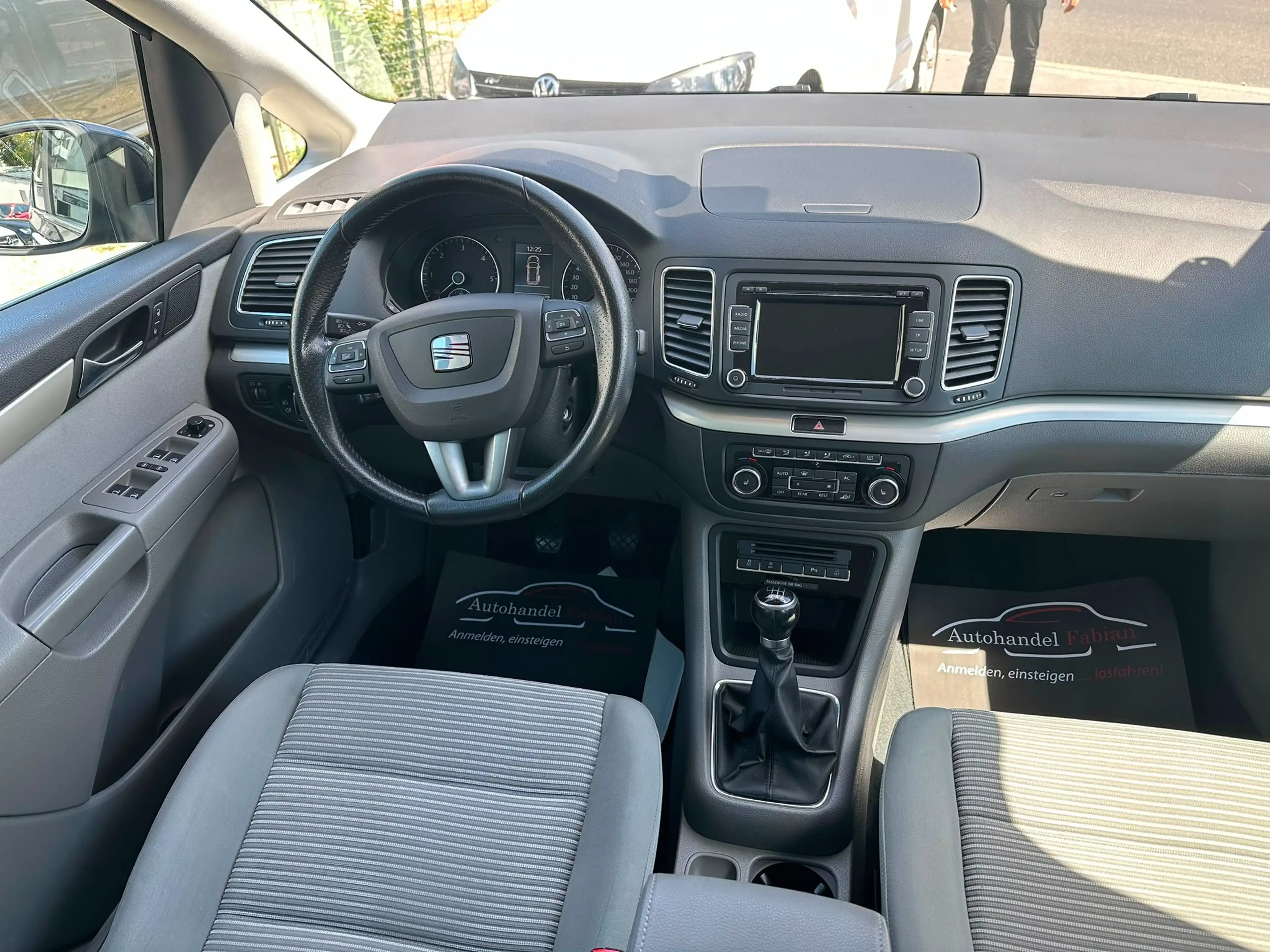 SEAT Alhambra Style 2,0 TDI CR 140PS Kamera Sitzheizung Xenon — photo 13