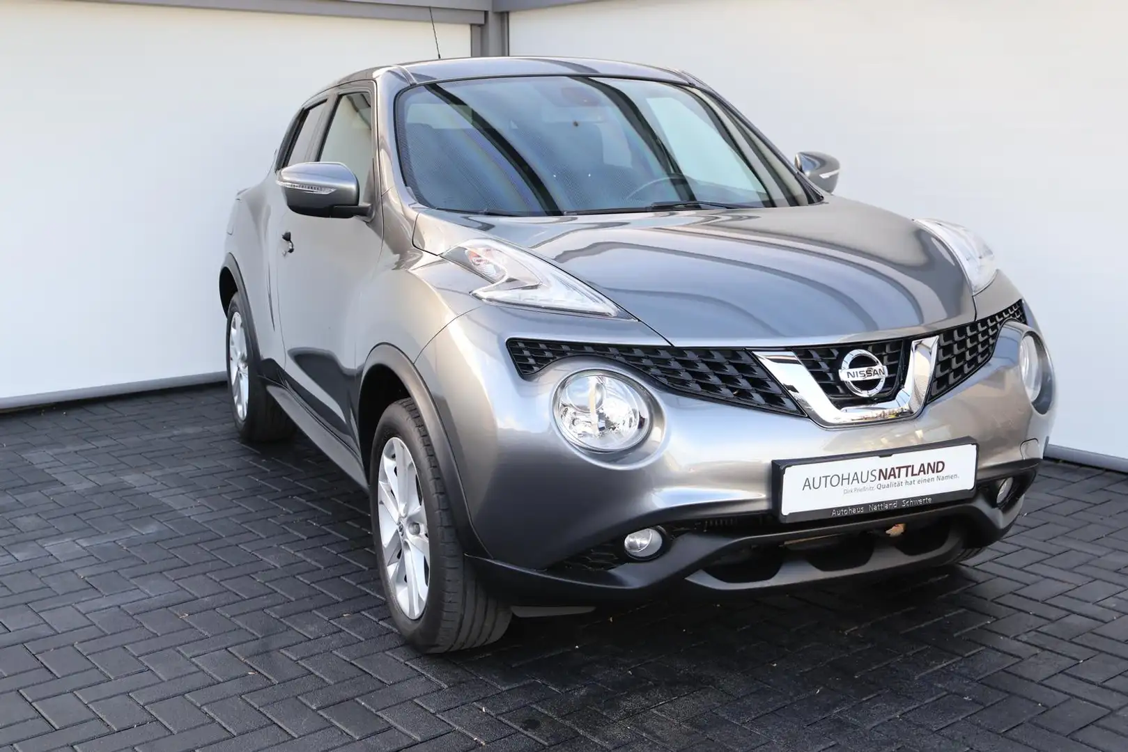 Nissan Juke N-Connecta 1.2 RFK Navi Klimaautomatik DAB - 2