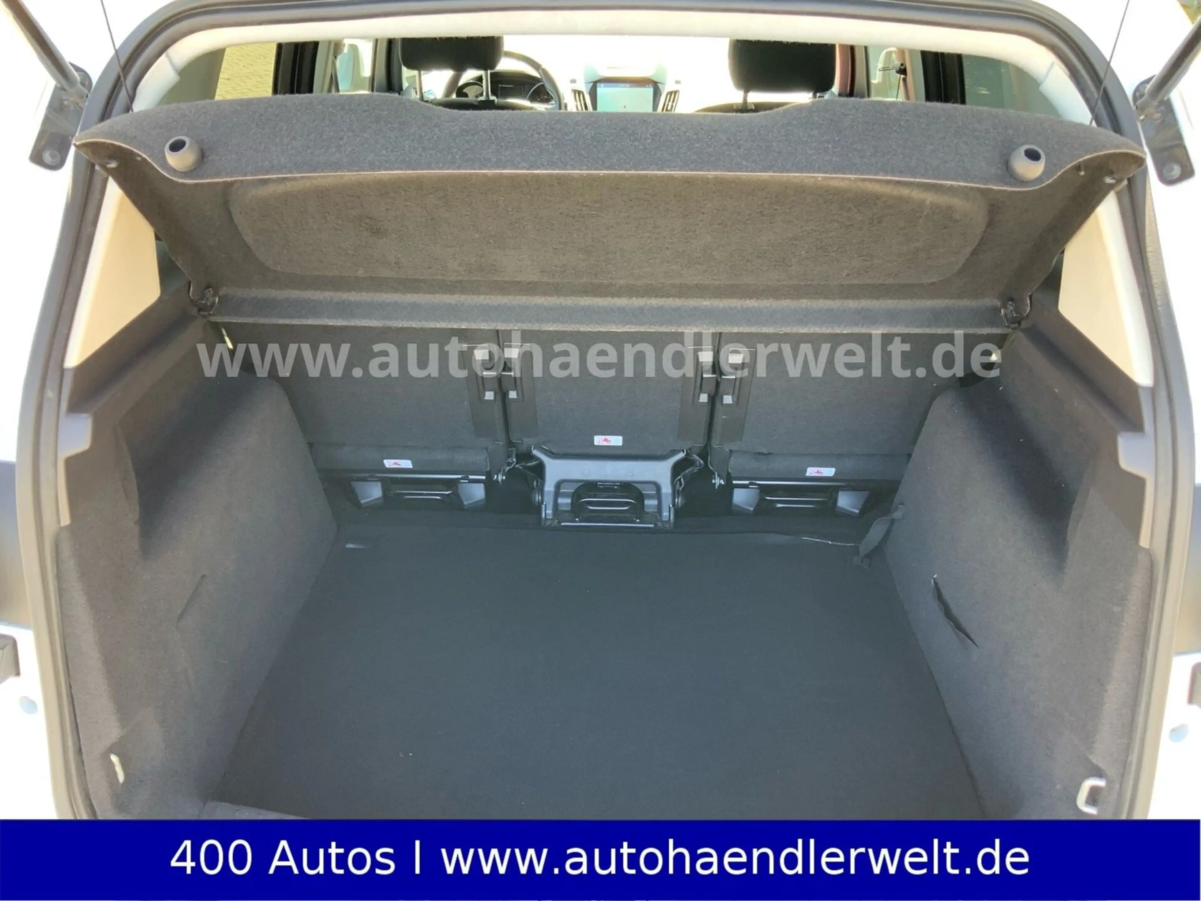 Ford C-Max C-MAX 1.5 TDCi Cool & Connect — photo 8
