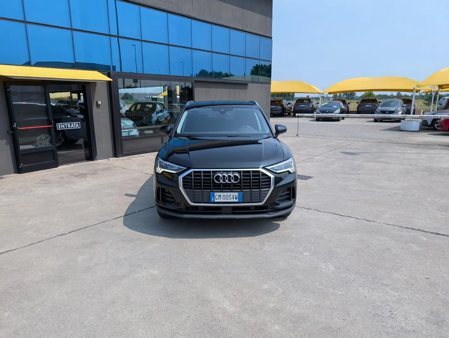 Audi Q3 Q3 35 2.0 tdi Business S-tronic Nero - 2