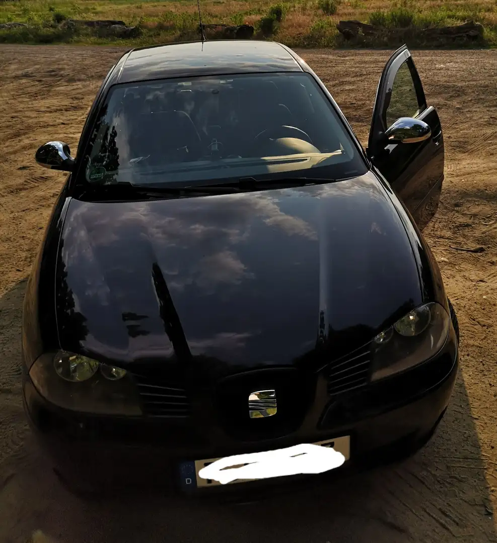 SEAT Cordoba 1.4 Schwarz - 2