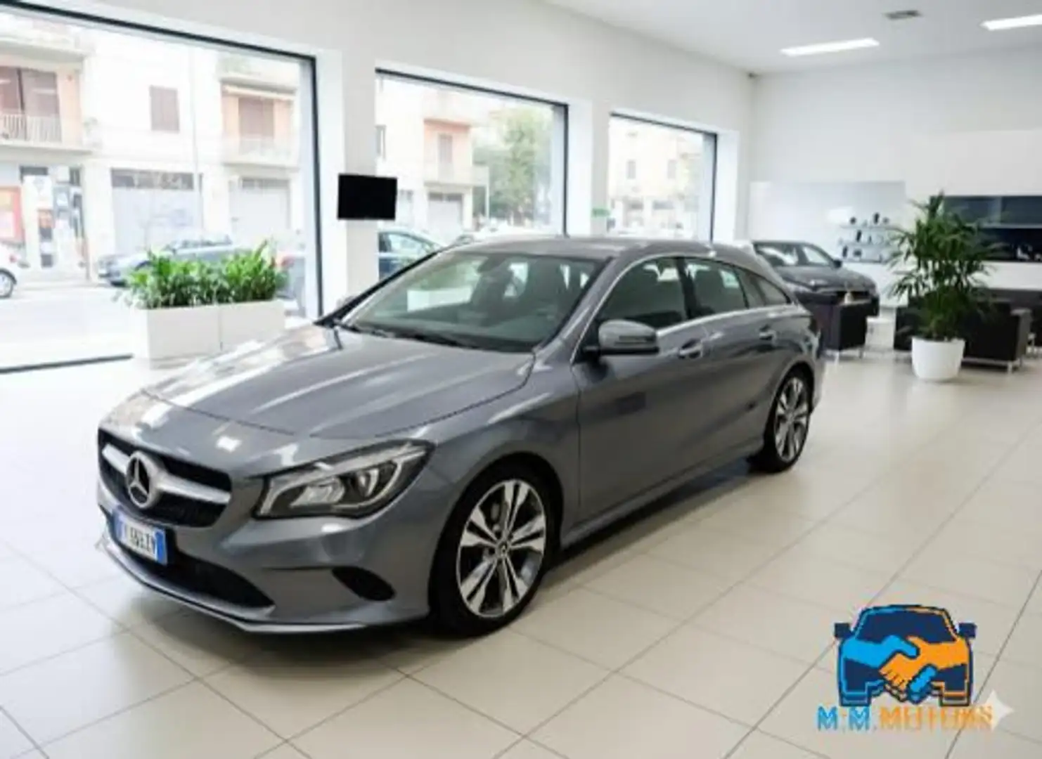 Mercedes-Benz CLA 200 200 d Sport auto FL Grau - 2