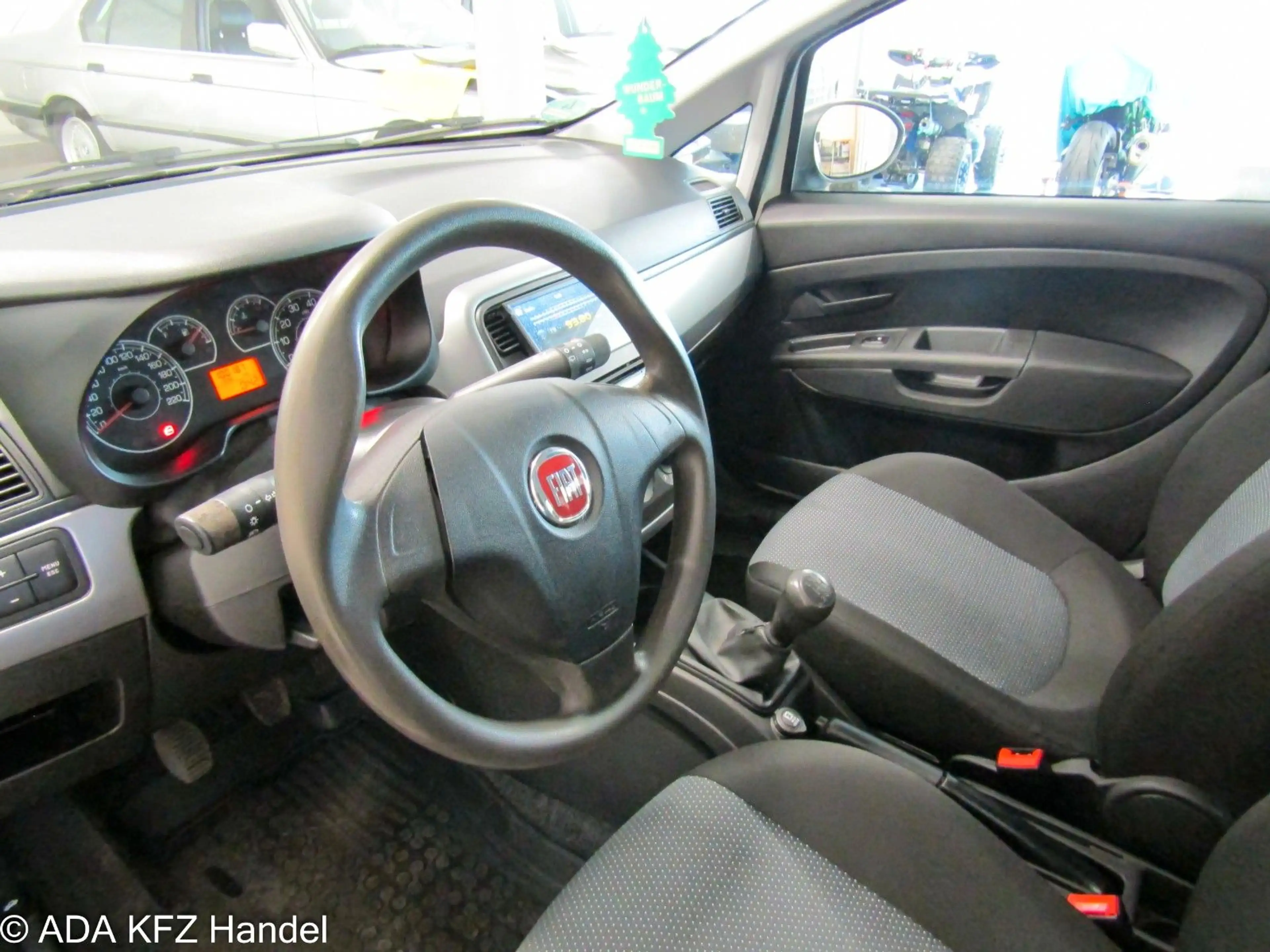 Fiat Punto Actual,Klima,Euro 5,HU&AU Neu — photo 9