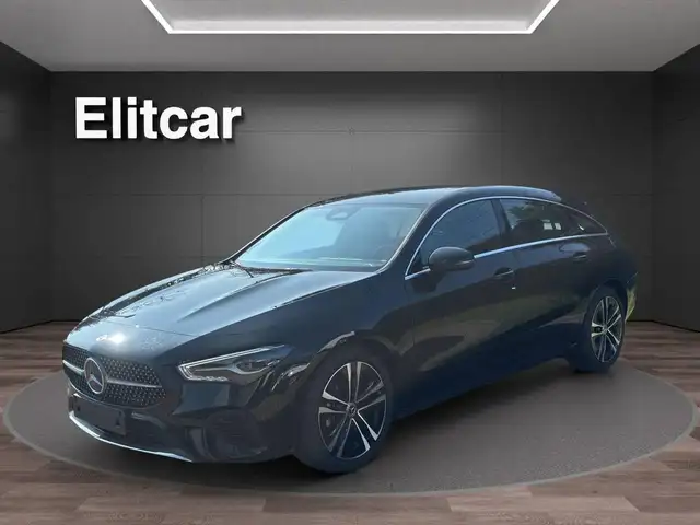 Mercedes-Benz CLA 180 Automatic Shooting Brake Advanced