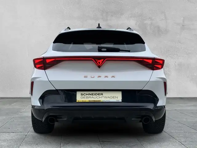 Cupra Formentor view 4