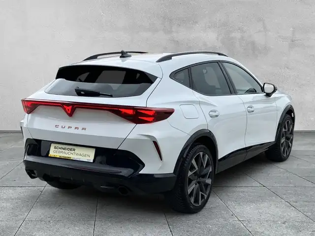 Cupra Formentor view 5