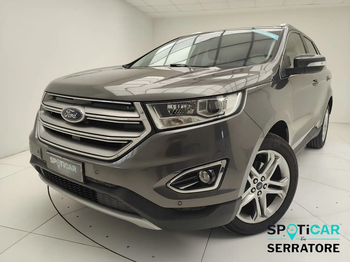 Ford Edge 2.0 tdci Titanium s&s awd 180cv Grau - 1