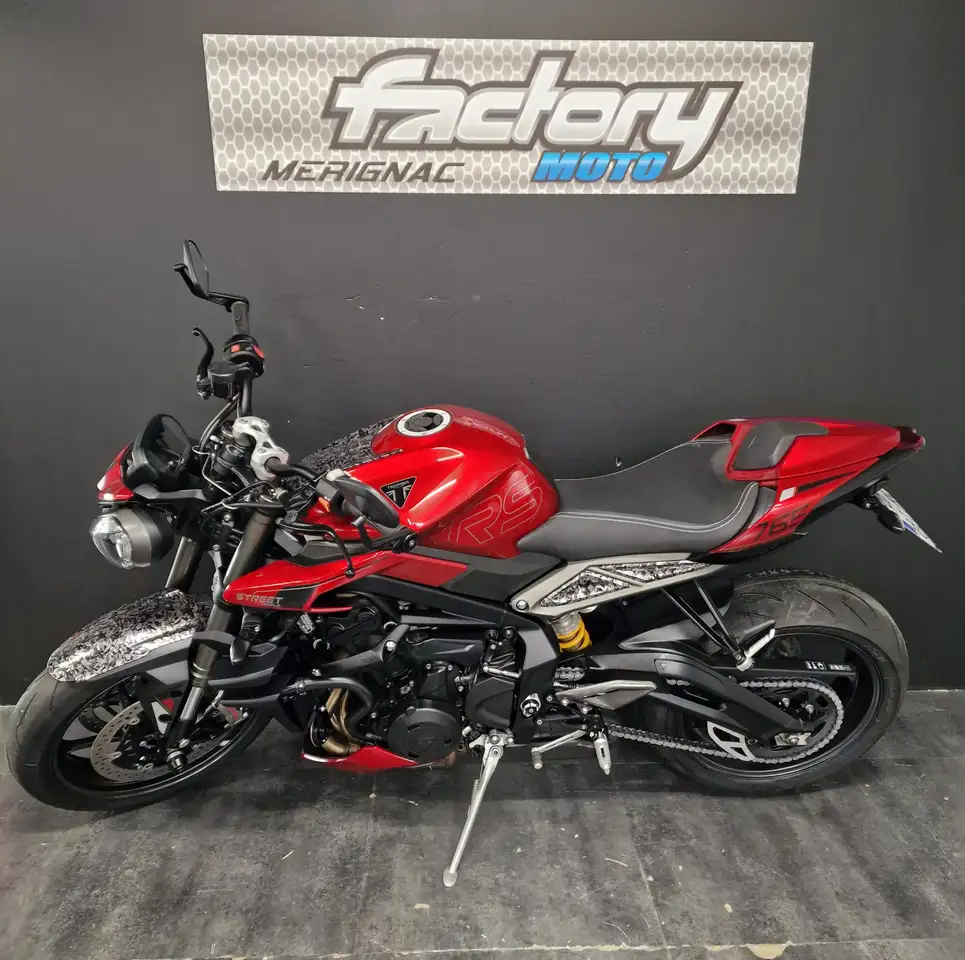 Triumph Street Triple 765