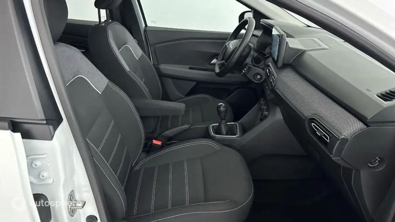Dacia Sandero Sandero — photo 15