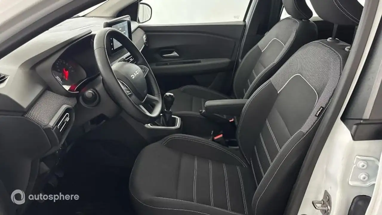 Dacia Sandero Sandero — photo 12