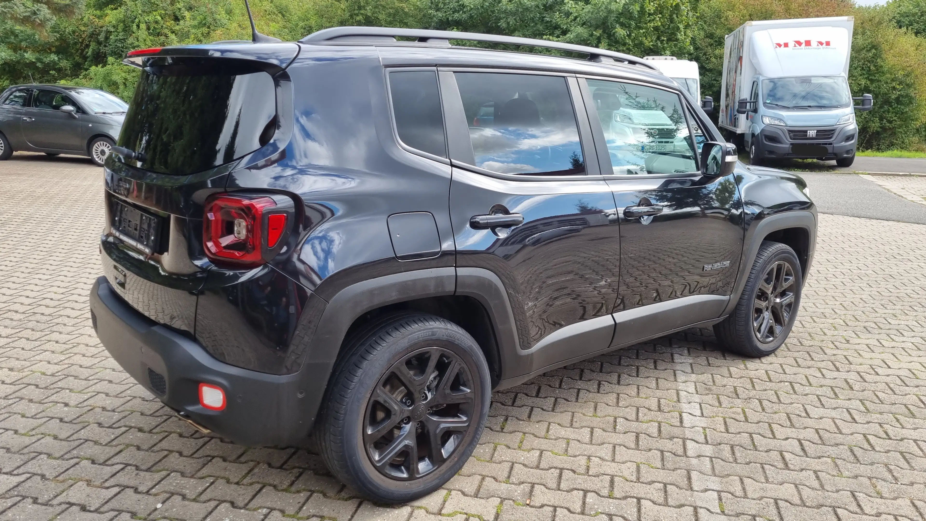 Jeep Renegade Limited 4WD — photo 5