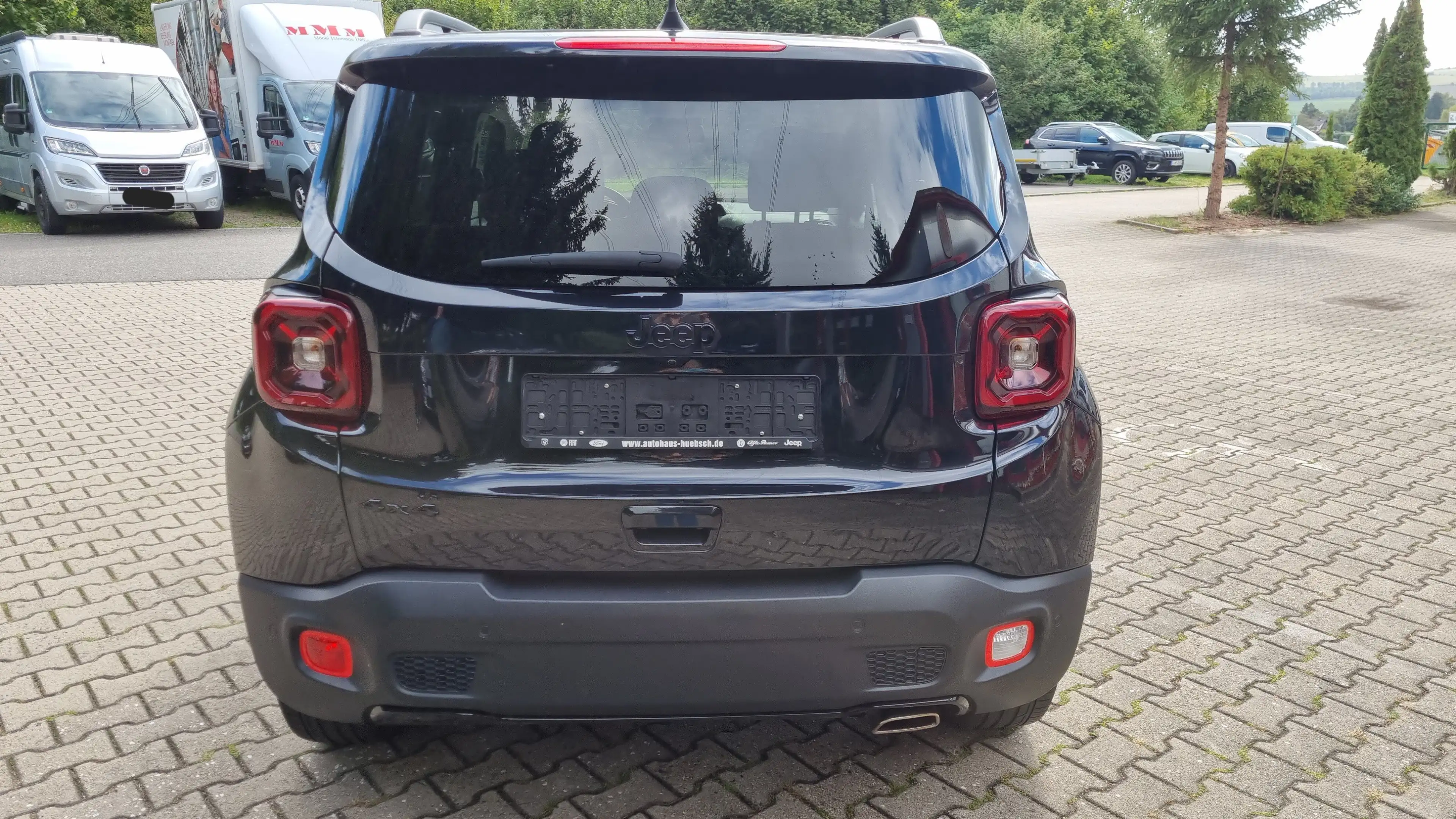 Jeep Renegade Limited 4WD — photo 4