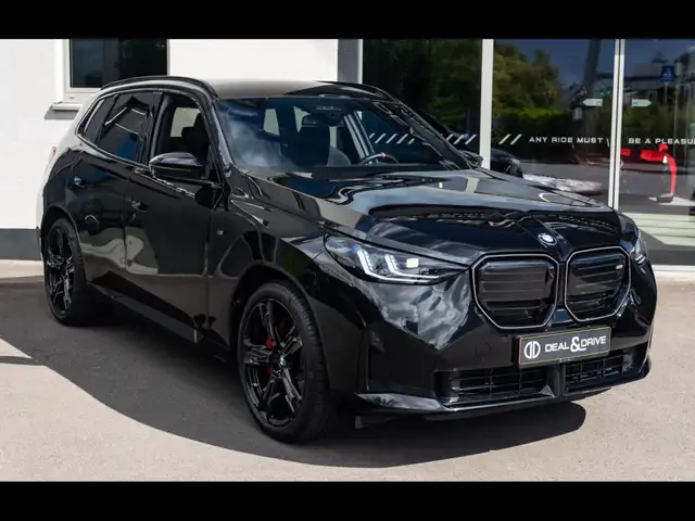 BMW X3 M view 6