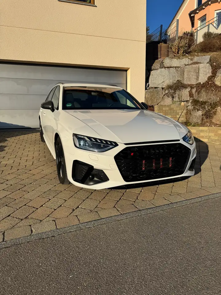 Audi S4