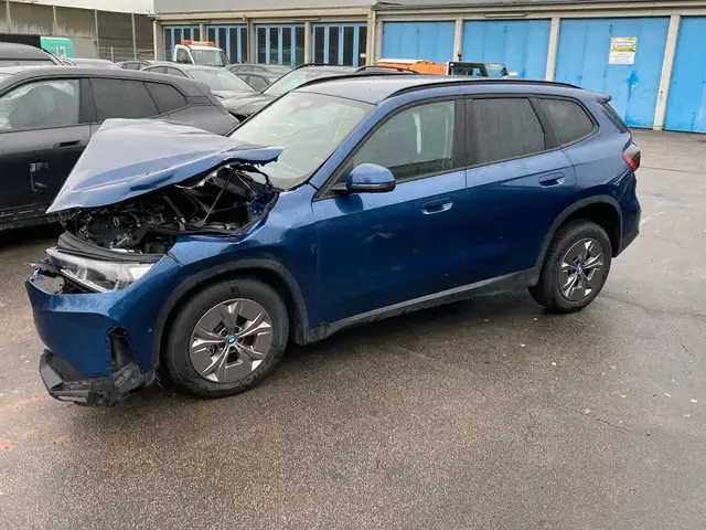 BMW iX1 20 eDrive Premiumpaket