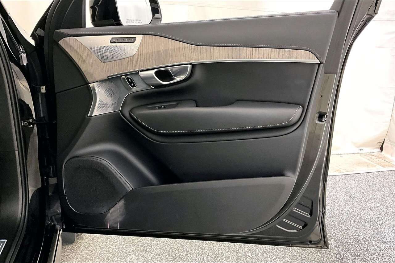 2024 Volvo XC90 ULTIMATE BRIGHT BOWERS & WILKINS - 22'' WHEELS - F thumb 19