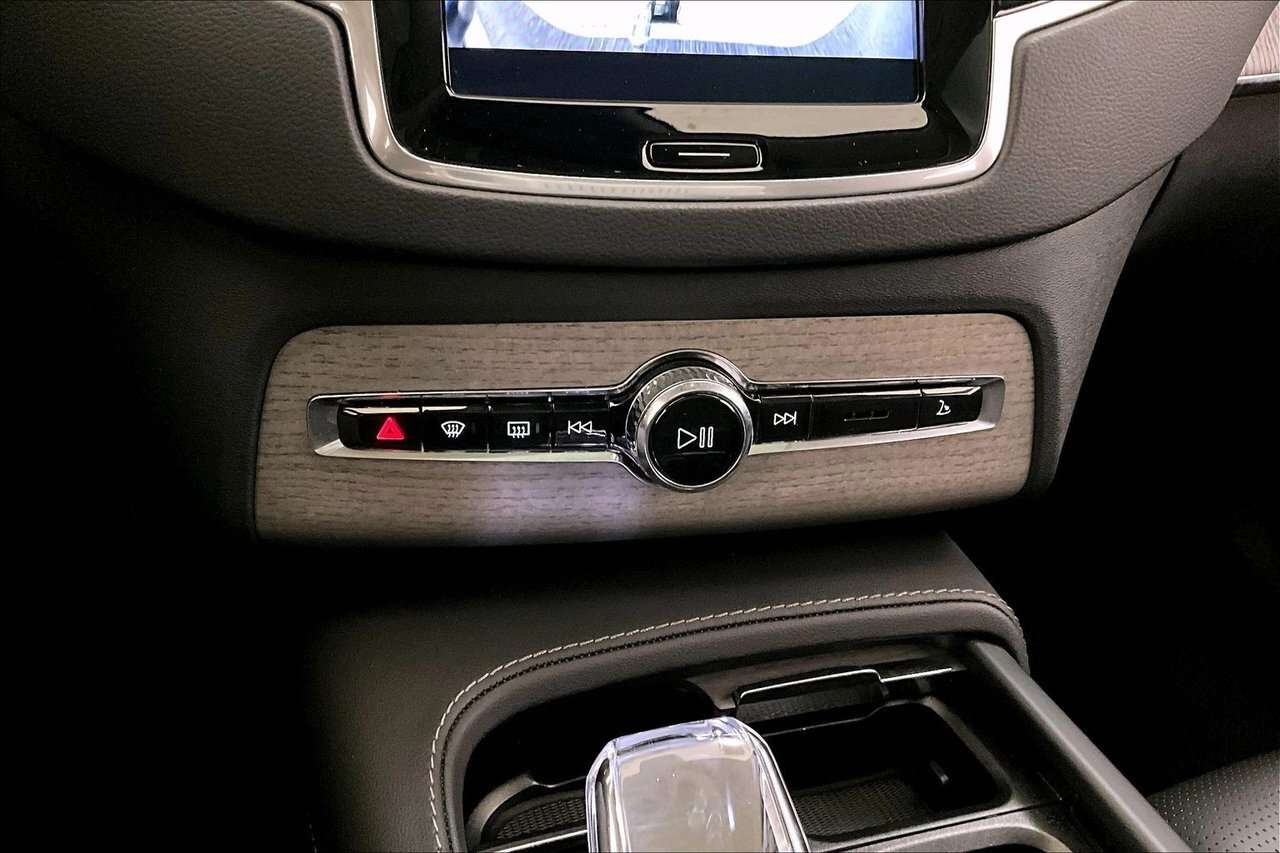 2024 Volvo XC90 ULTIMATE BRIGHT BOWERS & WILKINS - 22'' WHEELS - F thumb 24
