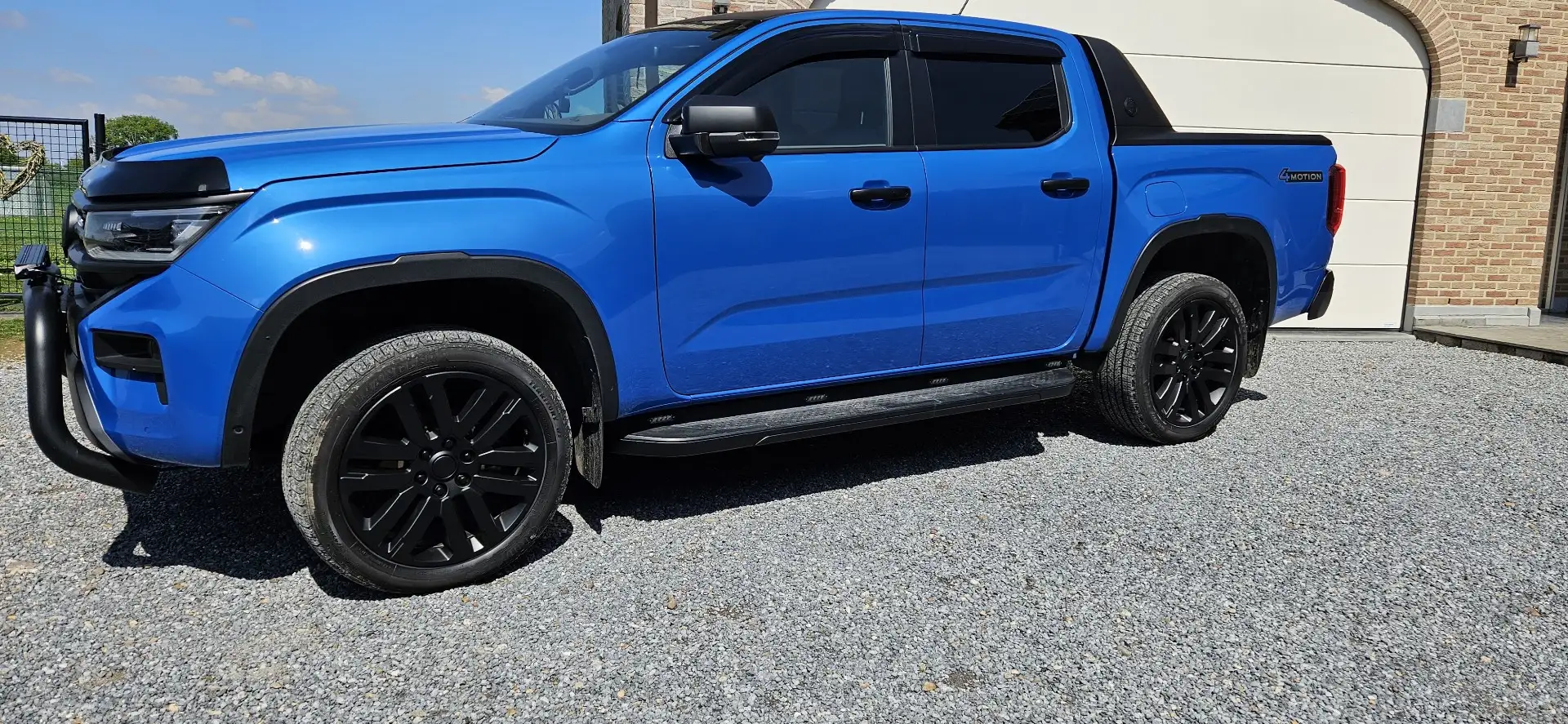 Volkswagen Amarok 3.0 TDI 4MOTION Autm. Aventura Blauw - 2