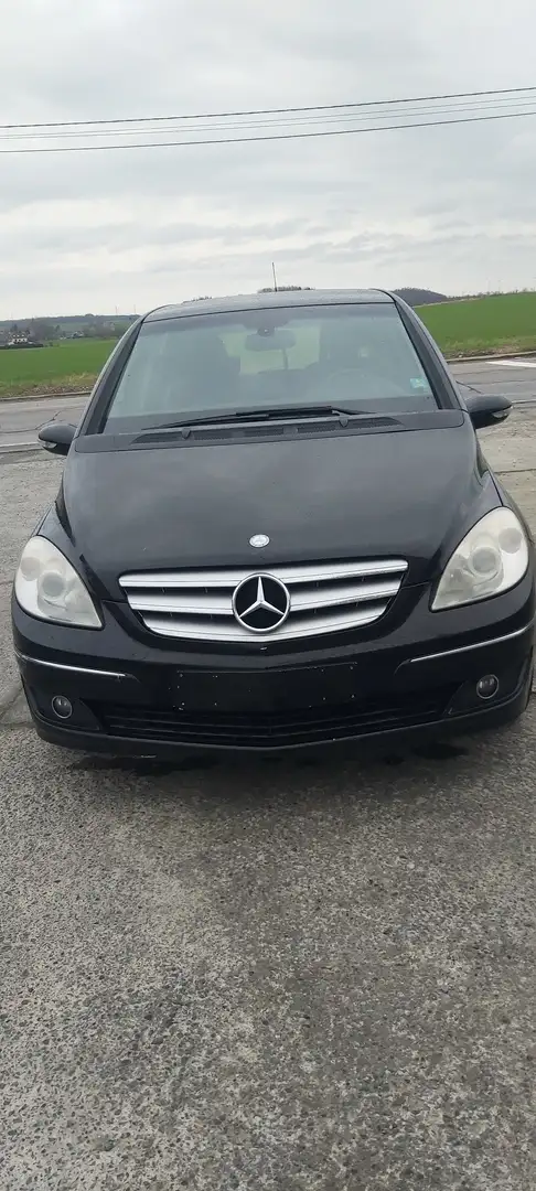 Mercedes-Benz B 180 Noir - 1