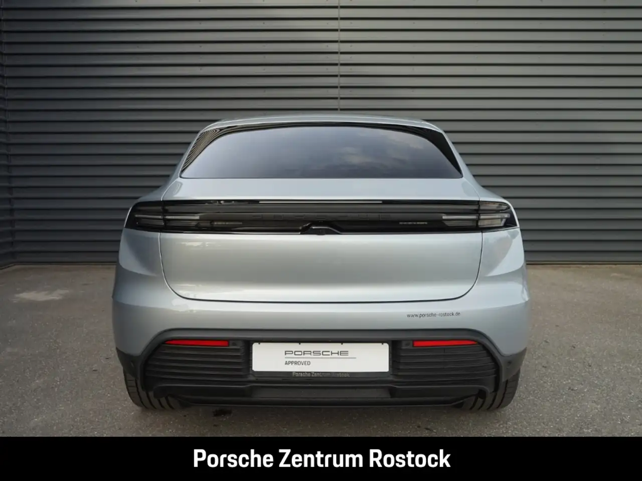 Porsche Macan 4 Surround View BOSE Luftfederung 20-Zoll 4