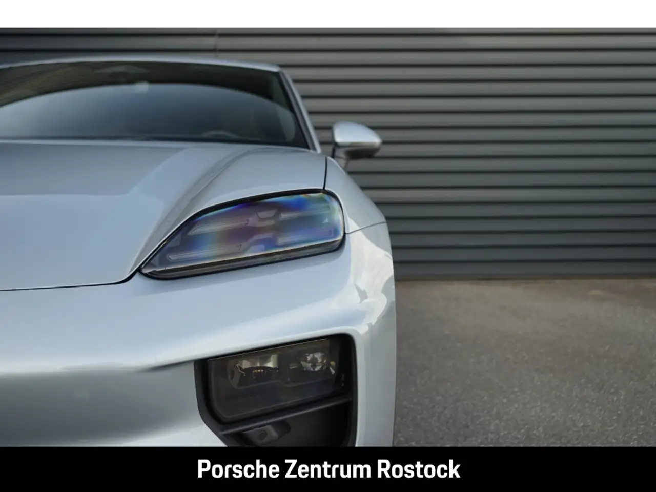 Porsche Macan 4 Surround View BOSE Luftfederung 20-Zoll 13