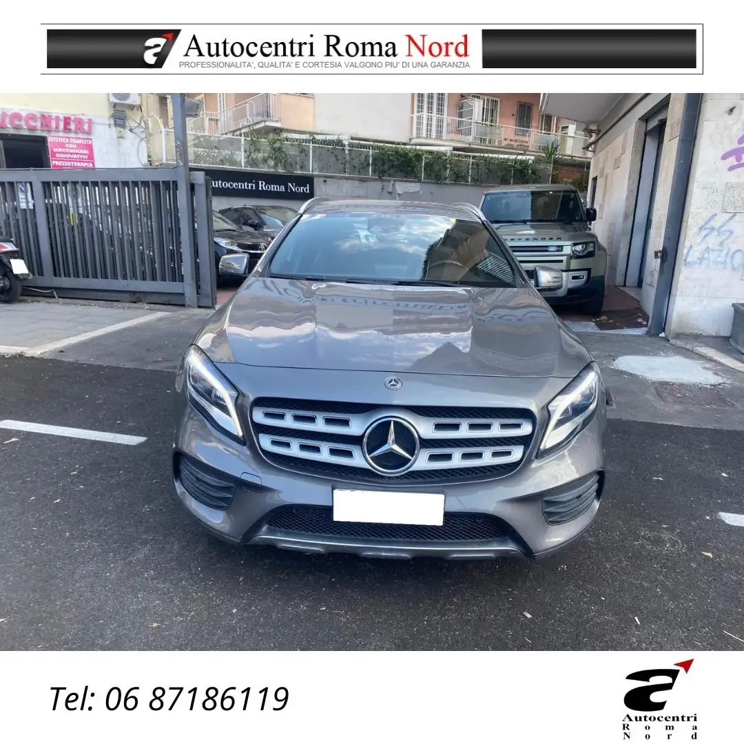 Mercedes-Benz GLA 250 Premium 4matic auto Grau - 2