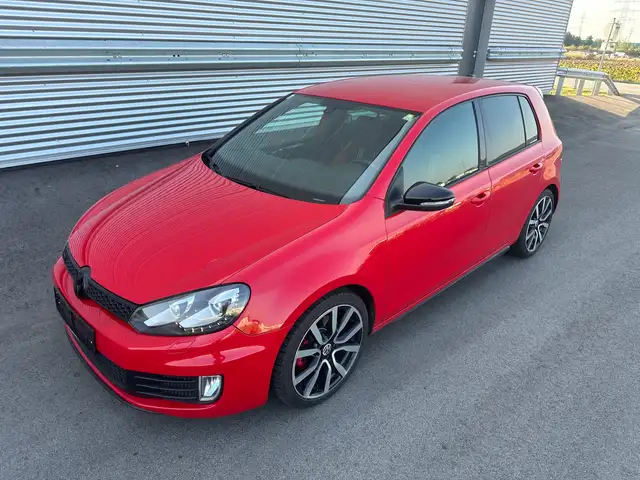 Volkswagen Golf GTI 2.0 adidas Edition DSG