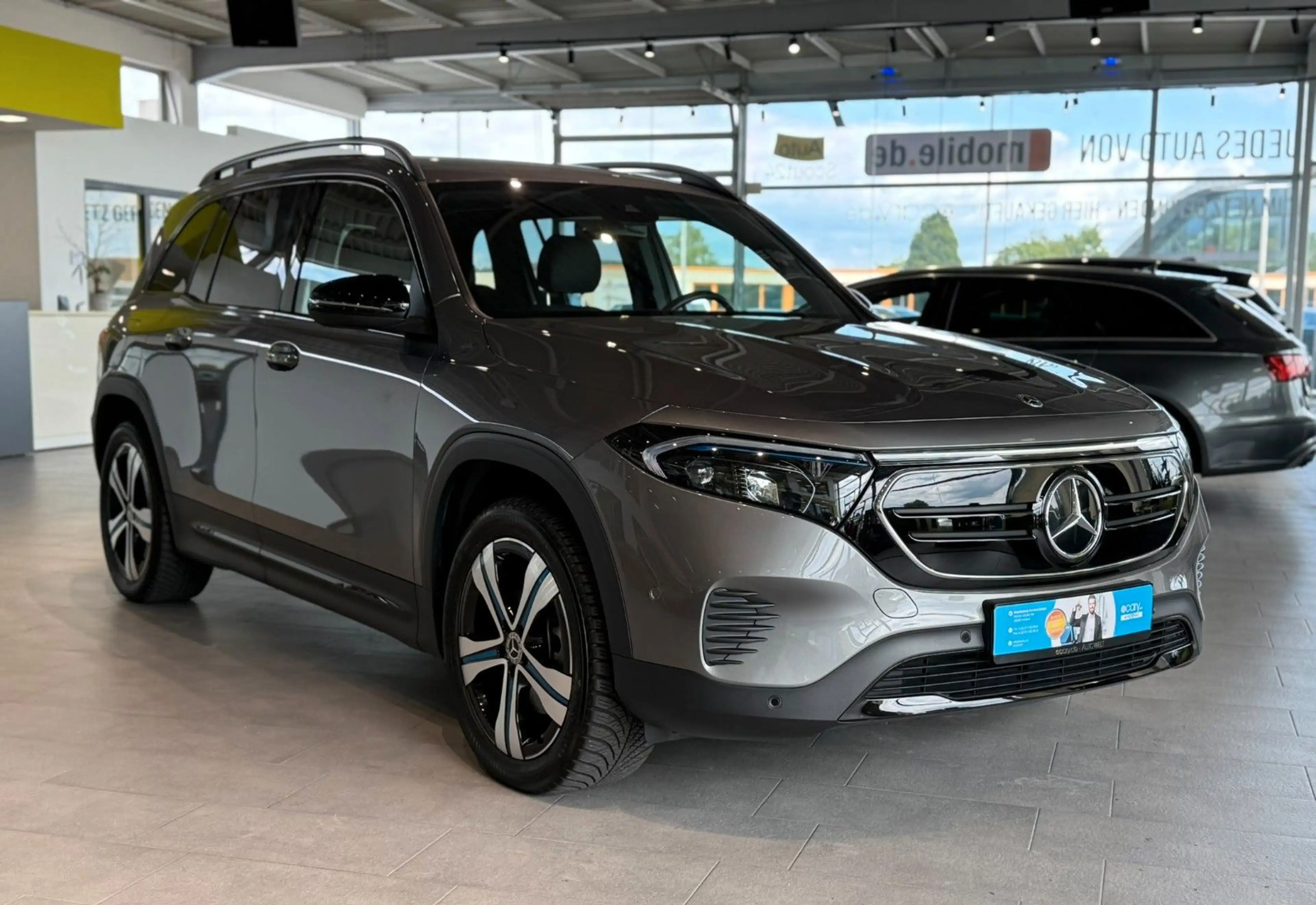 Mercedes-Benz EQB 250 Ambiente*Keyless*CarPlay*Tempomat* — photo 9