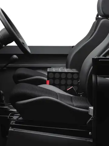 Land Rover Defender 90 V8 Einzelstück Ansicht 5