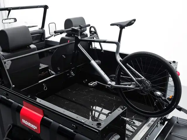 Land Rover Defender 90 V8 Einzelstück Ansicht 8