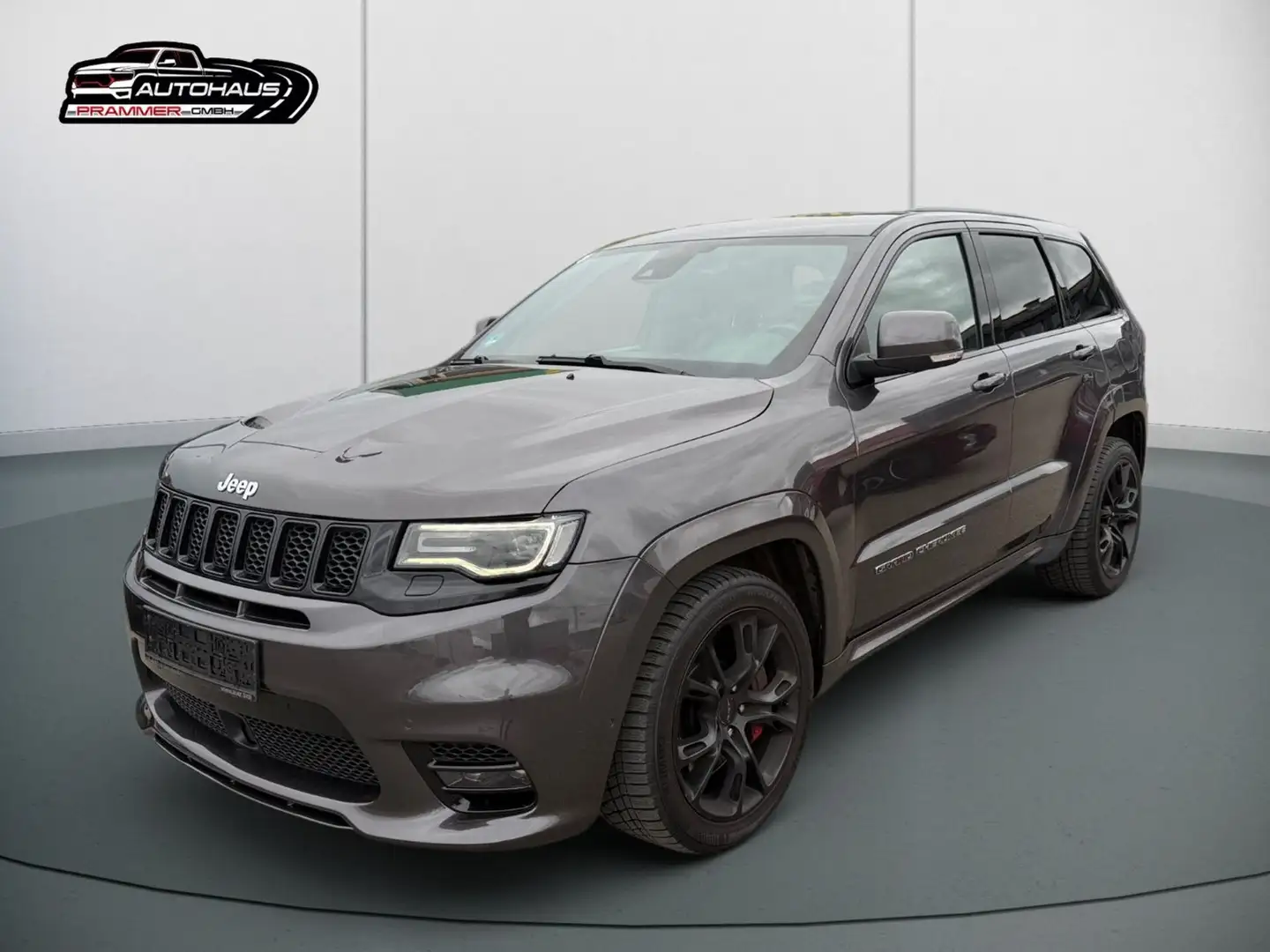Jeep Grand Cherokee 6.4 SRT Silber - 1