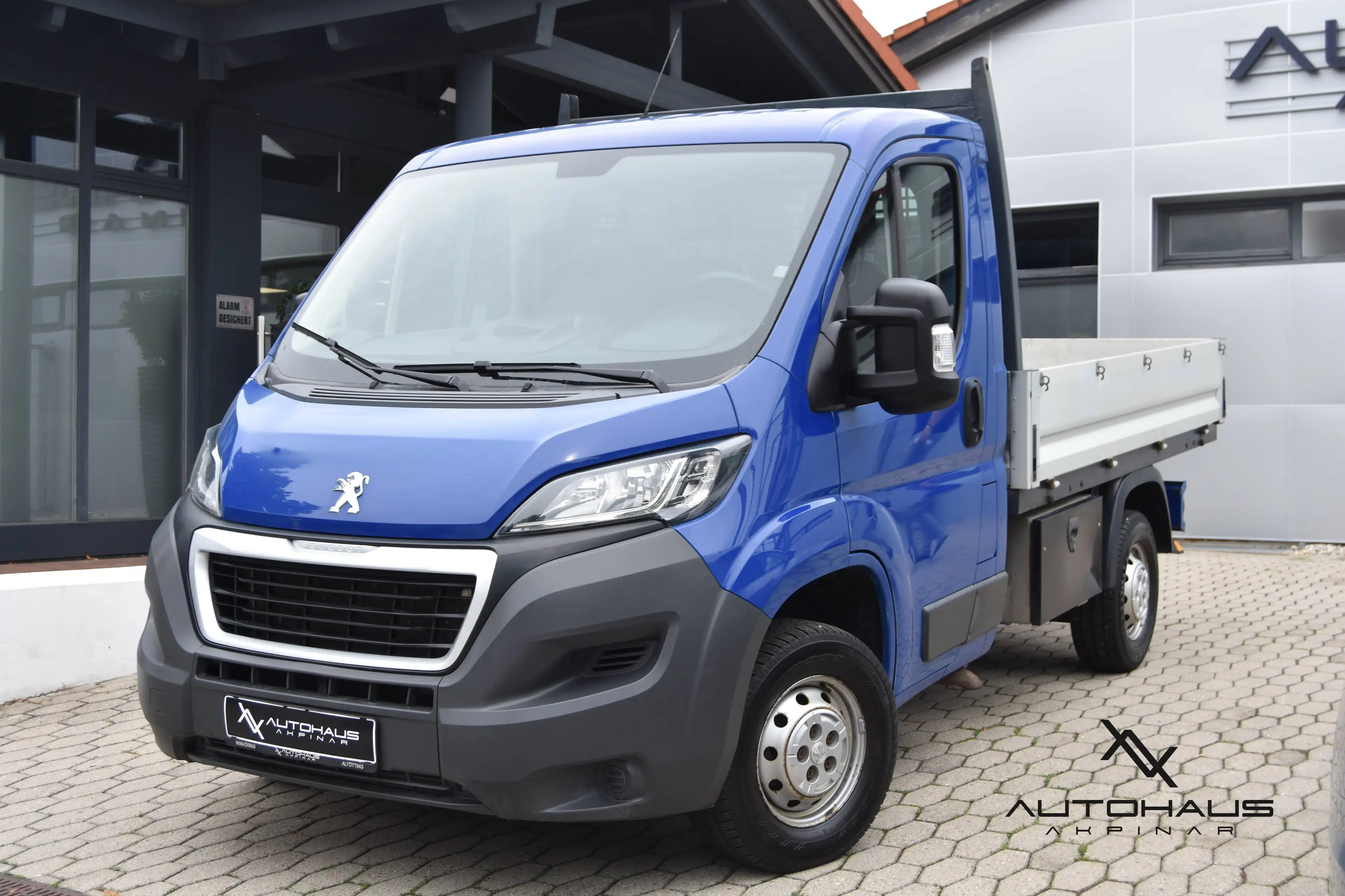 Peugeot Boxer 330 L1 HDi 110.~SERVICE.~TÜV.~BLUETOOTH.~SCHECKHEFT