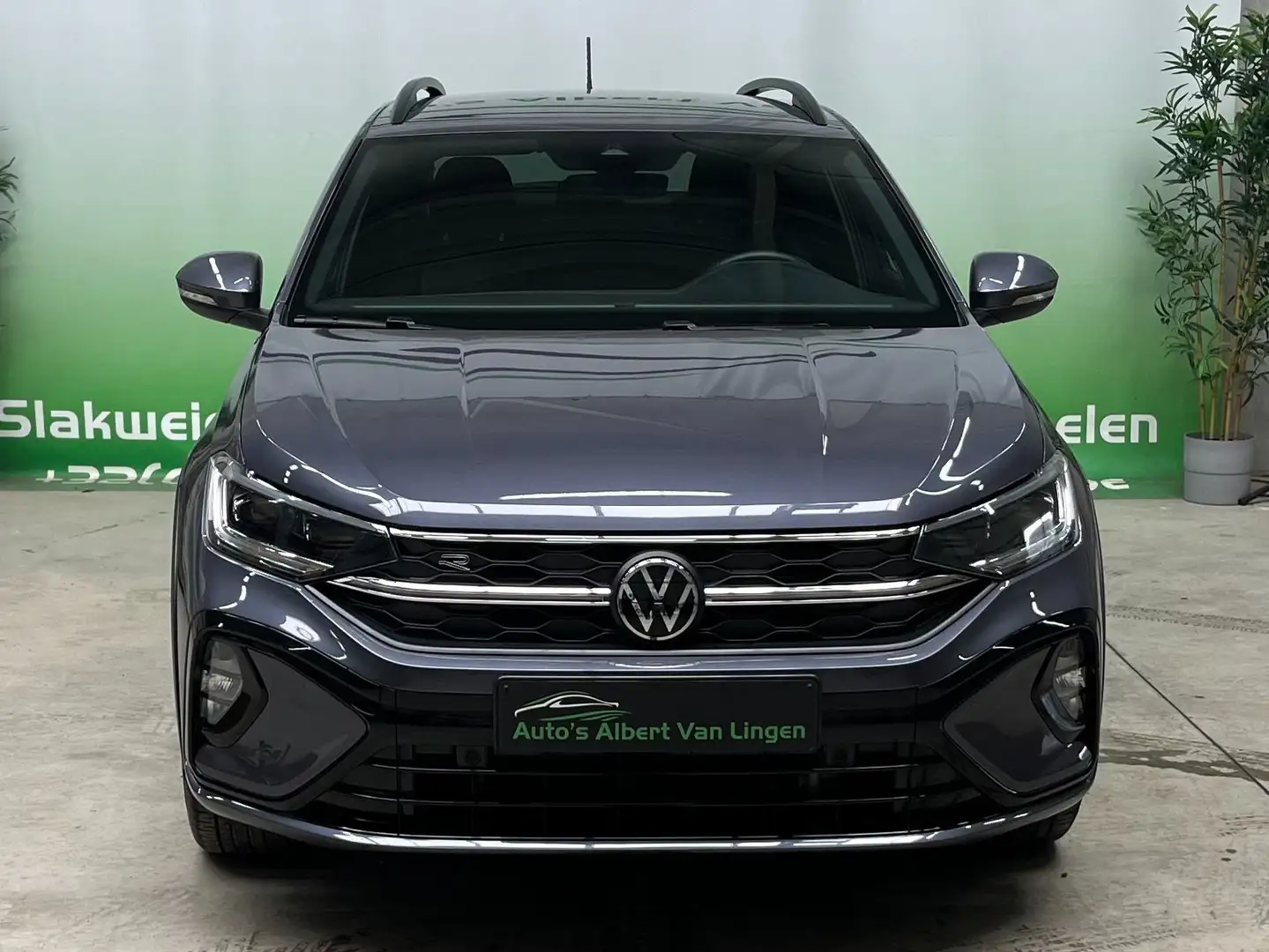 Volkswagen Taigo 1.0 TSI R-Line OPF Grijs - 2
