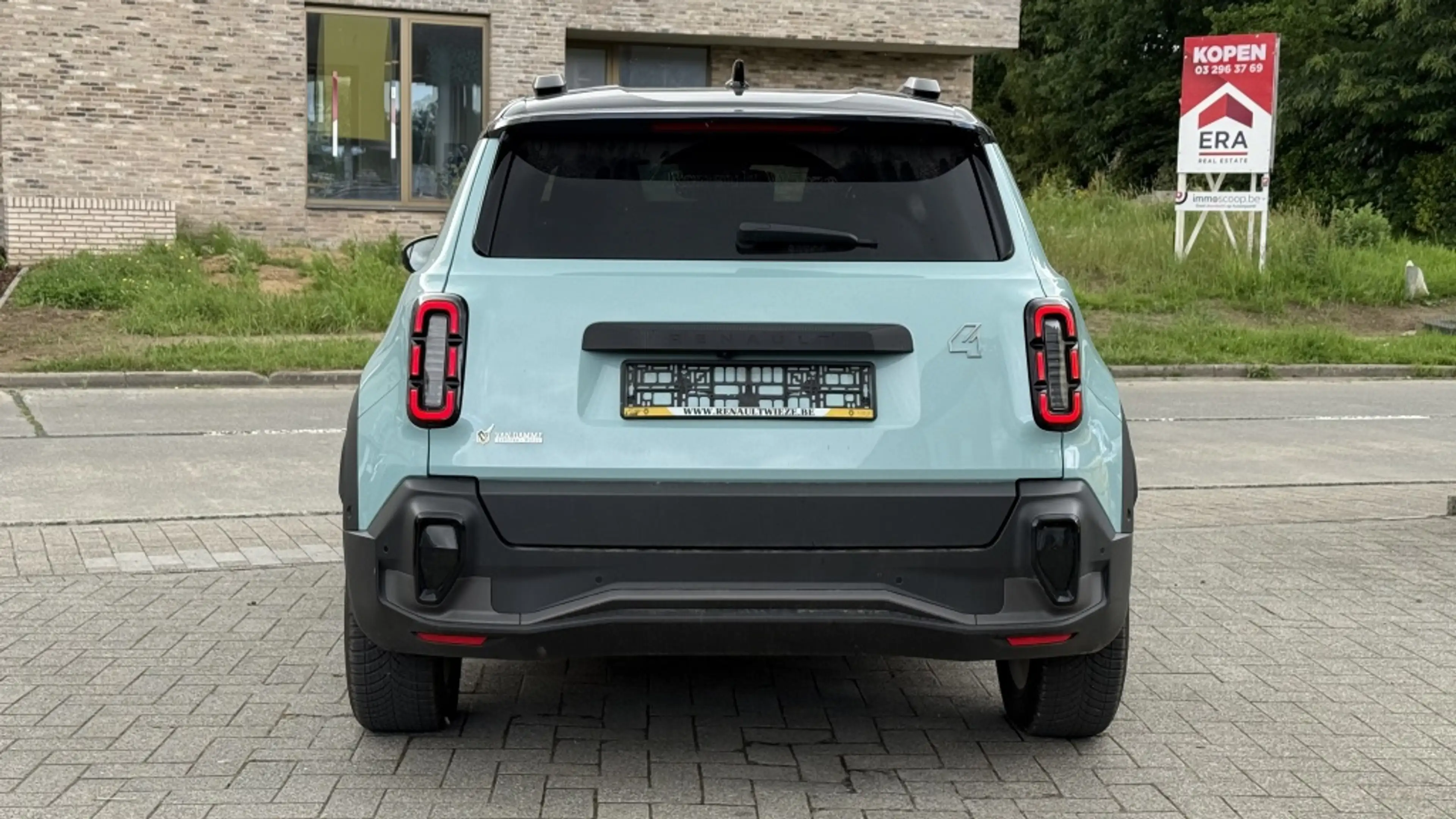 Renault R 4 Comfort Range Techno 52 kWh — photo 4