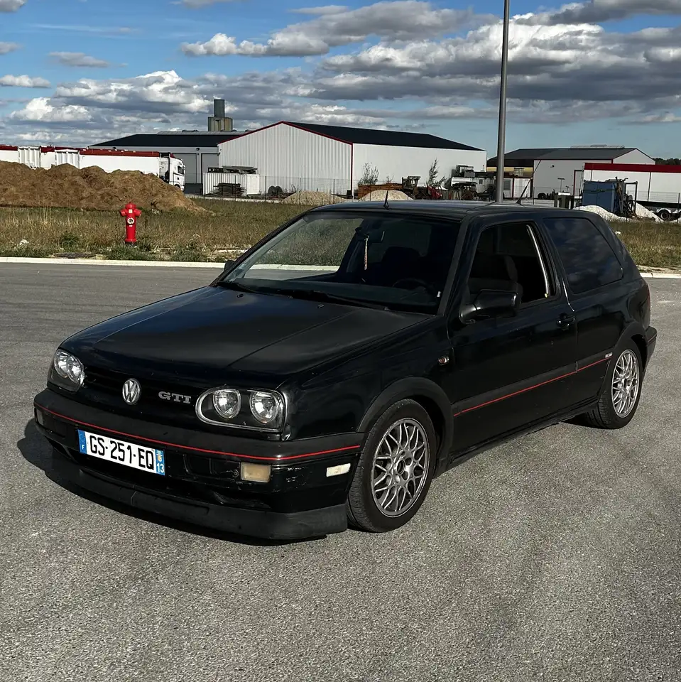 Volkswagen Golf GTI