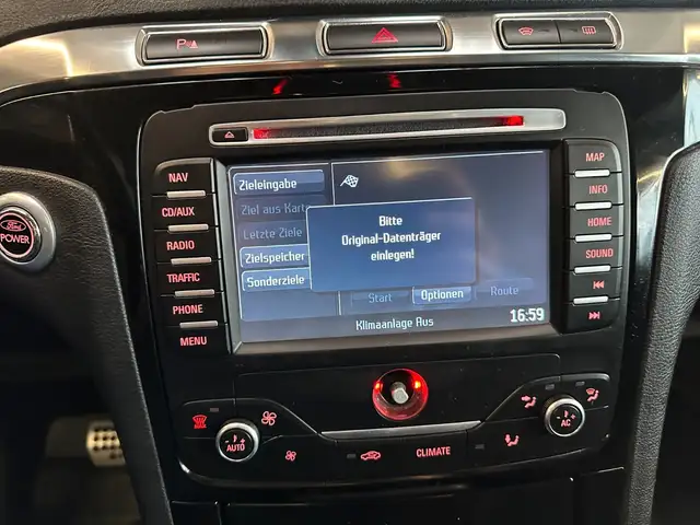 Ford S-Max view 14