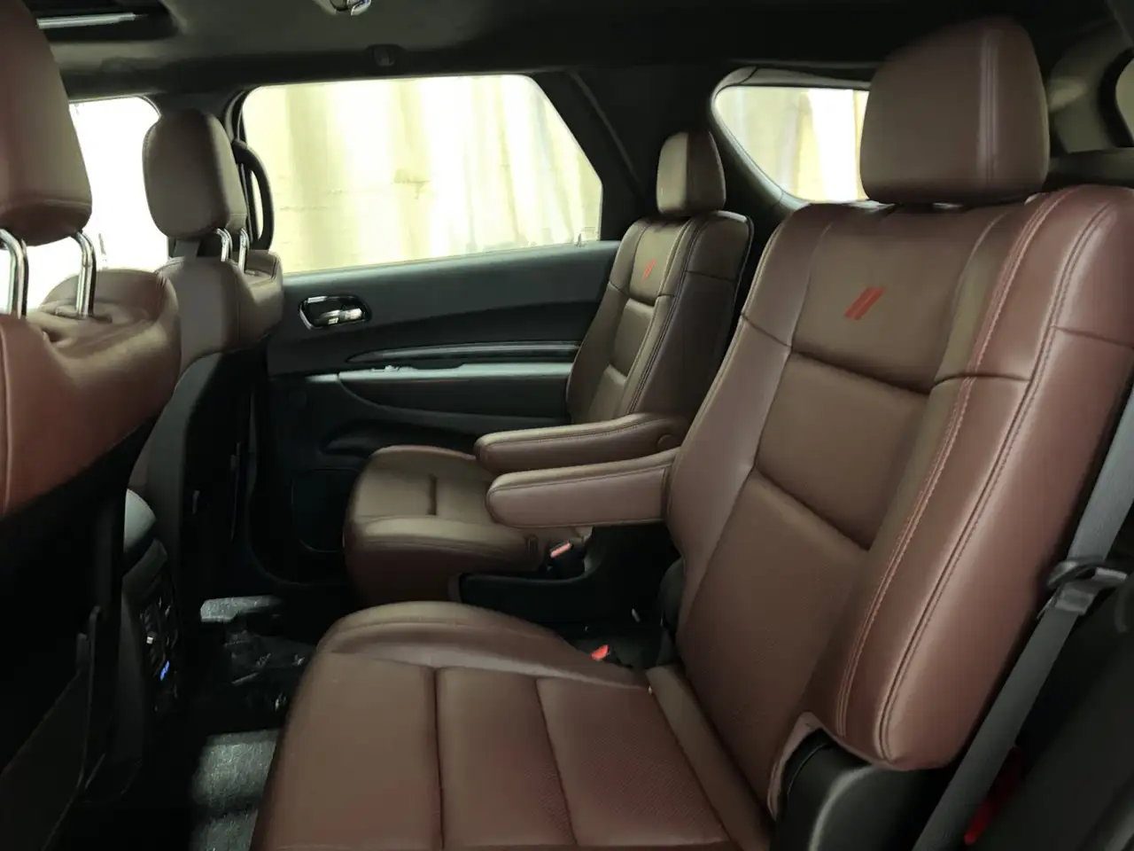 Dodge Durango снимка Dodge Durango