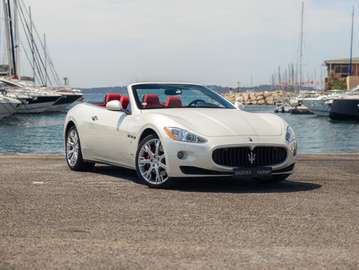 GranCabrio 4.7 V8 A