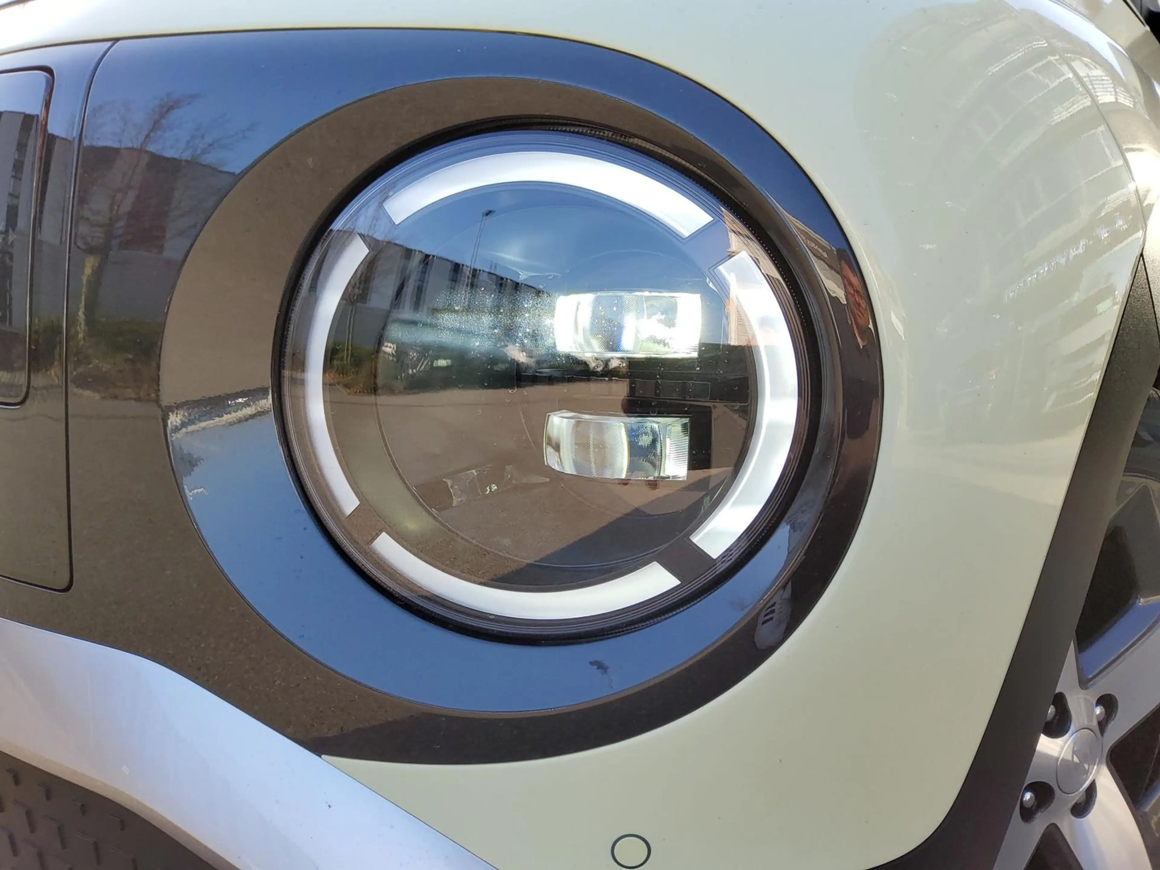 Hyundai Inster EV 49 kWh PRIME WÄRMEPUMPE/360°/NAVI/LED/SHZ/DAB+ — photo 5