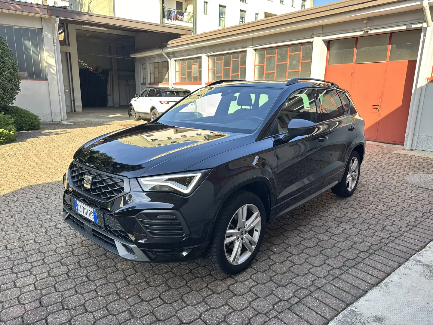 SEAT Ateca 1.0 tsi FR 110cv - 1