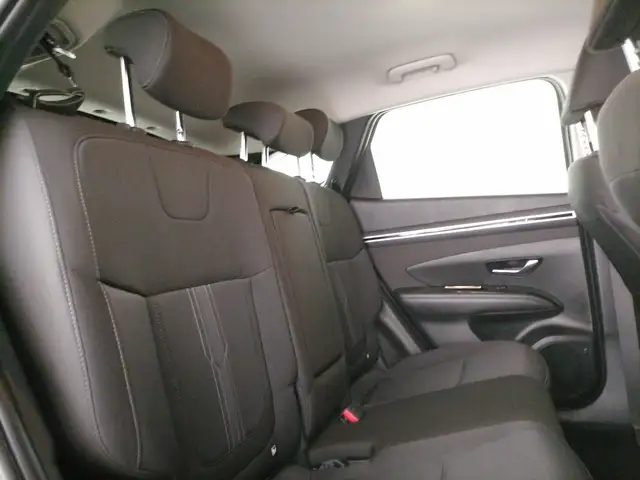Hyundai Tucson view 8