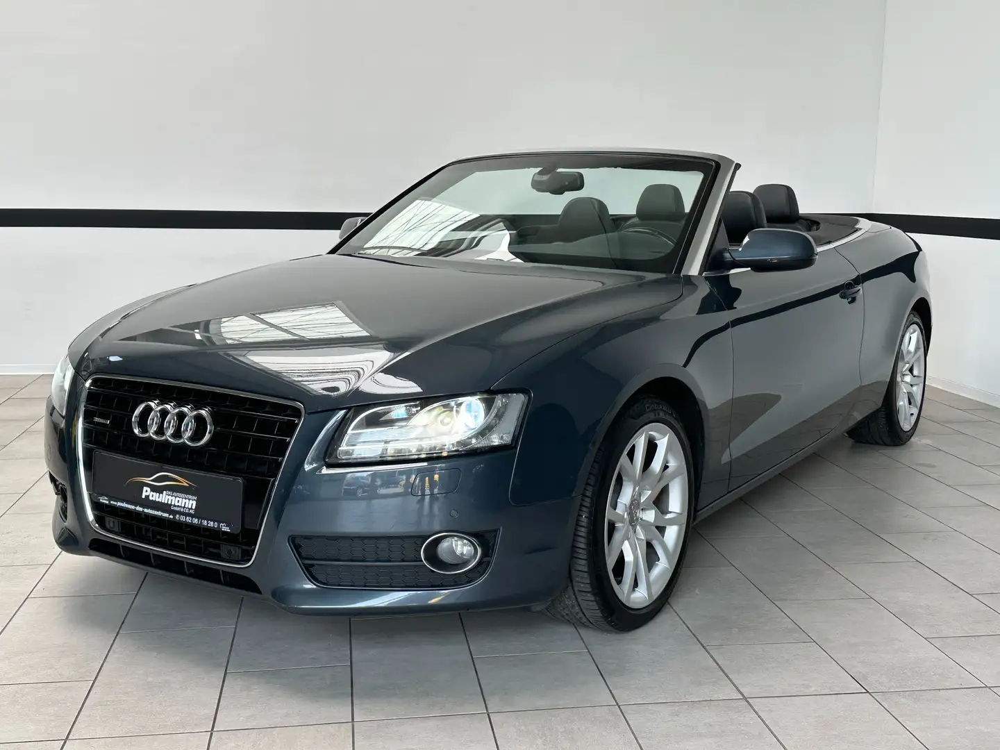 Audi A5 Cabrio 3.2 FSI quattro S tronic Navi*Leder*Xenon* Сірий - 1