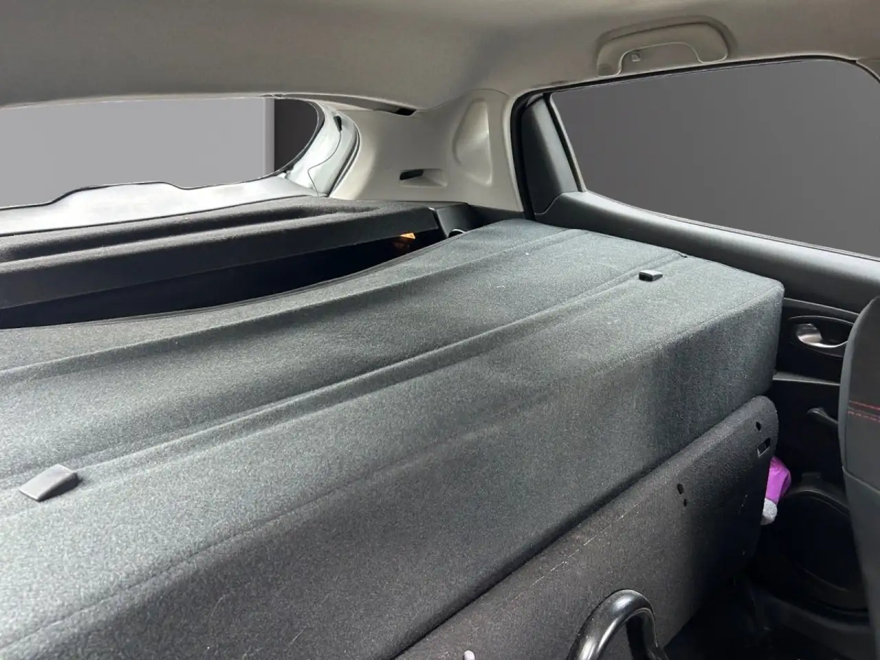 Renault Clio Citadine 5 portes — photo 11