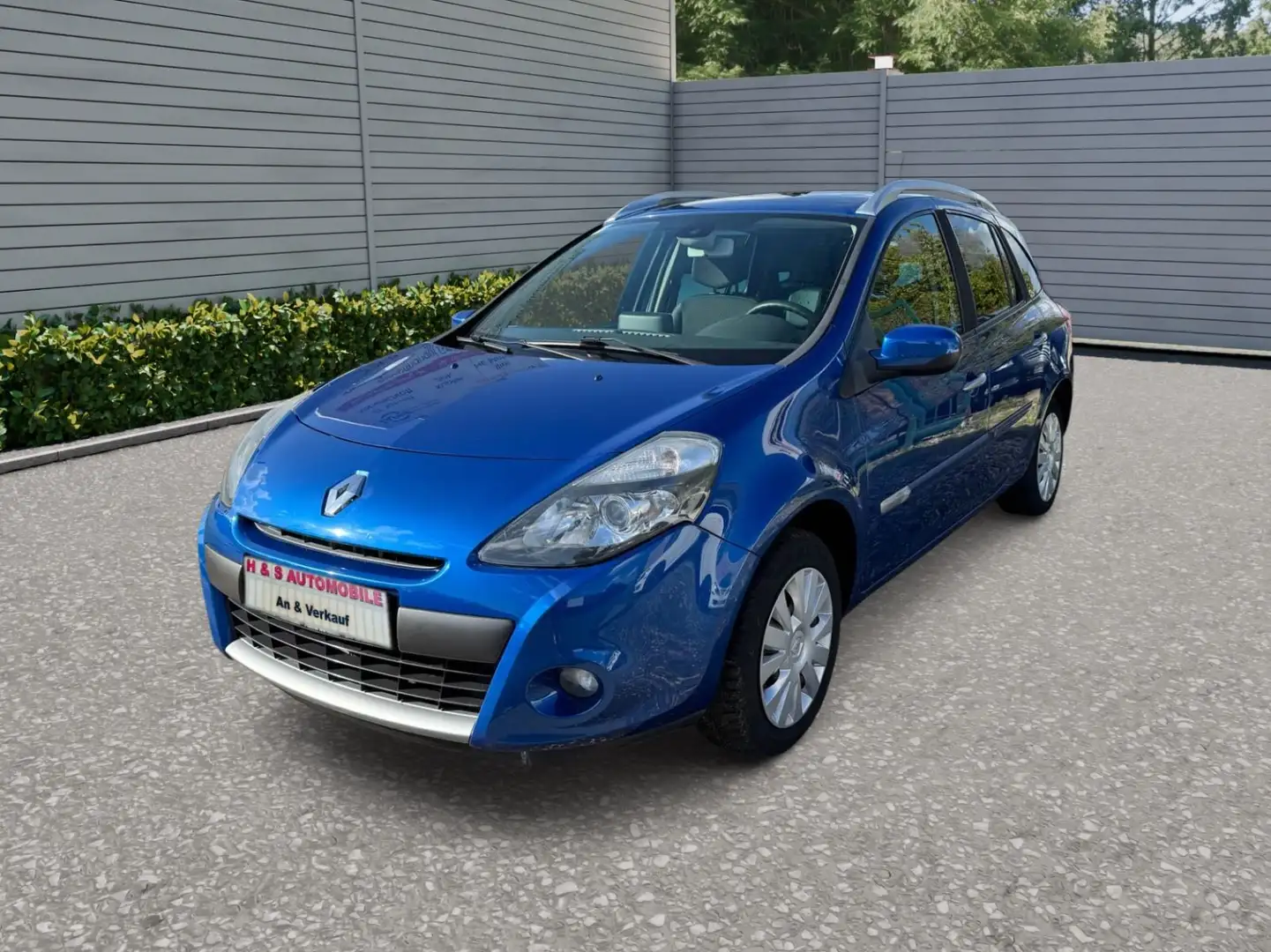 Renault Clio Grandtour Dynamique TCE 100 Eco2 Blau - 1