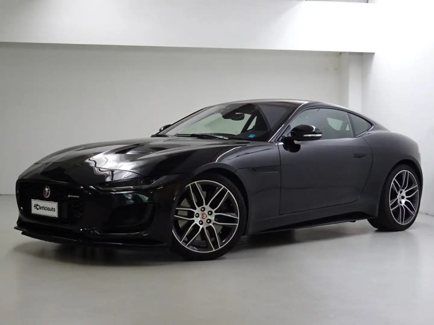 Jaguar F-Type 5.0 V8 450 CV aut AWD Coupé R-Dynamic Negro - 1