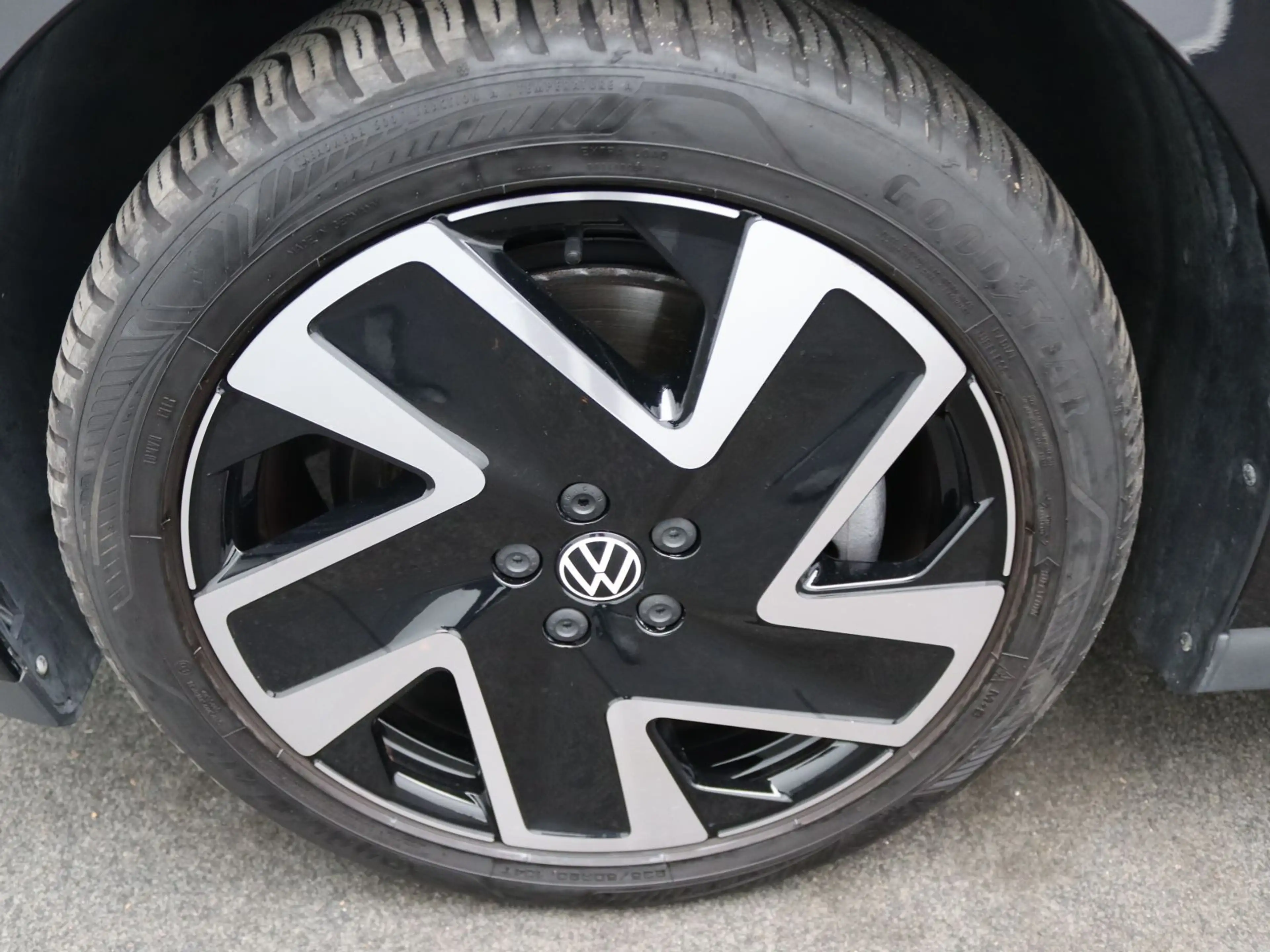 Volkswagen ID. Buzz ID.Buzz Pro kurz / Navi, ParkAssi, ACC, AHK, RFK — photo 17