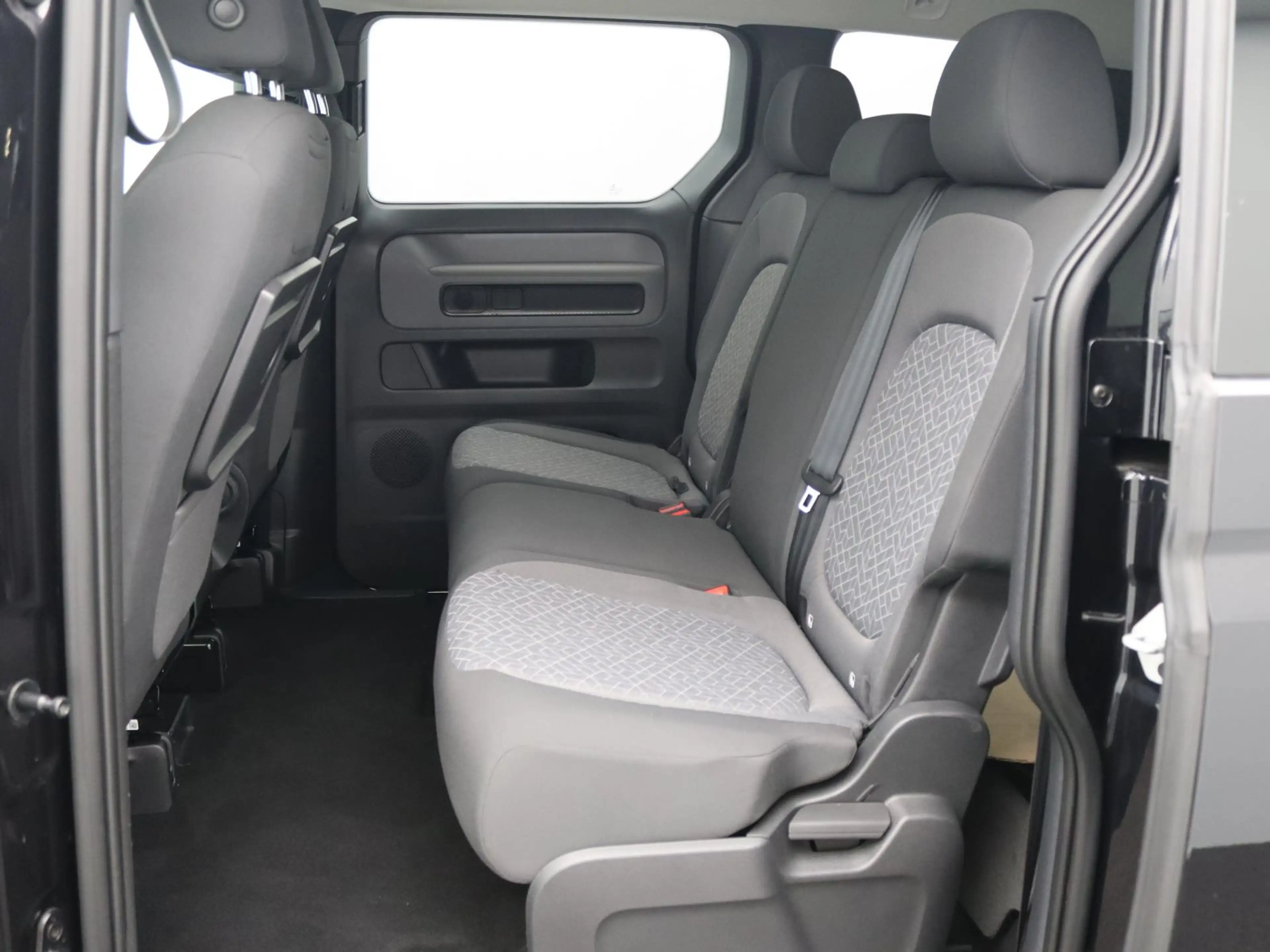 Volkswagen ID. Buzz ID.Buzz Pro kurz / Navi, ParkAssi, ACC, AHK, RFK — photo 11