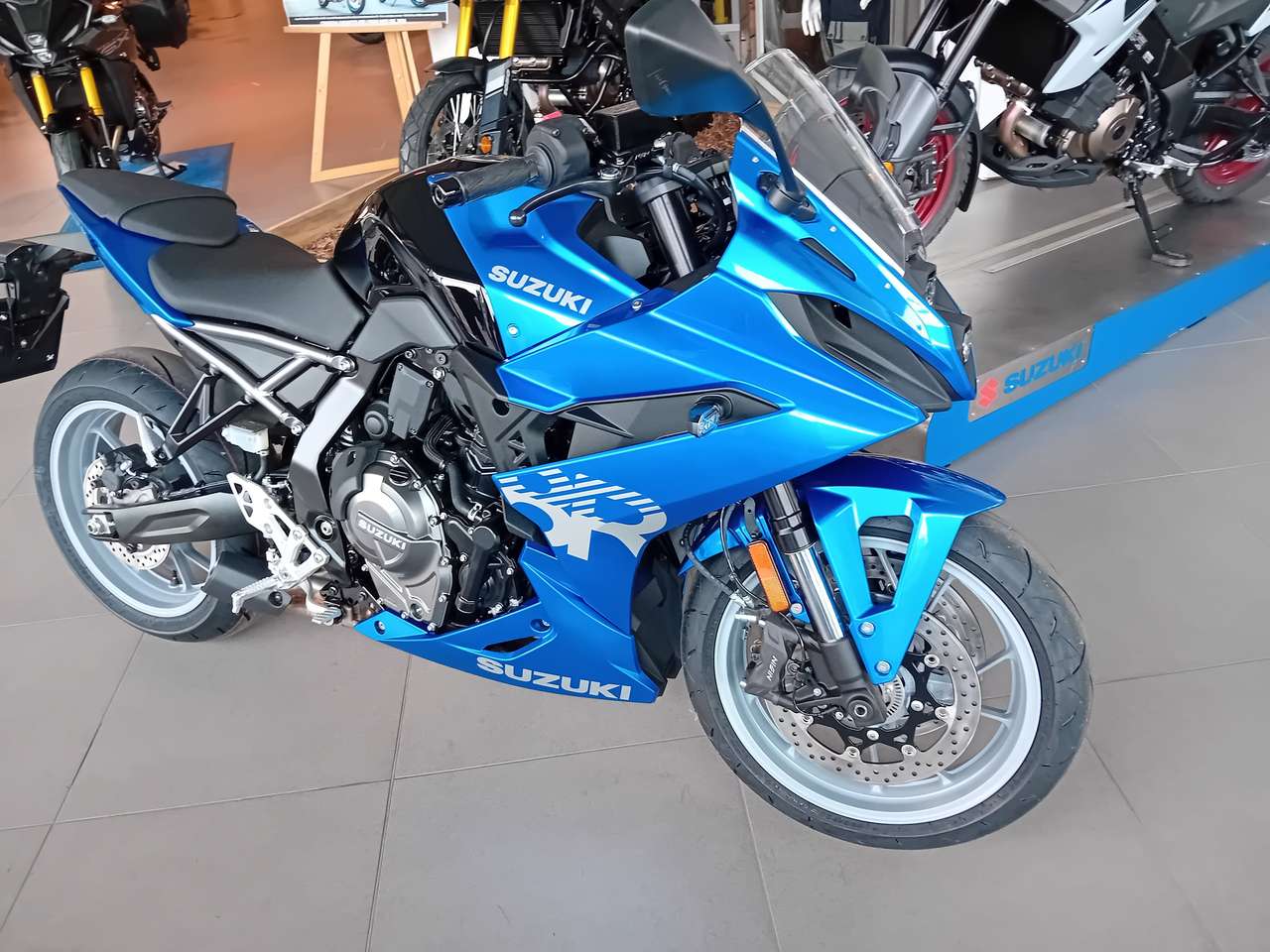 Suzuki GSX 8R