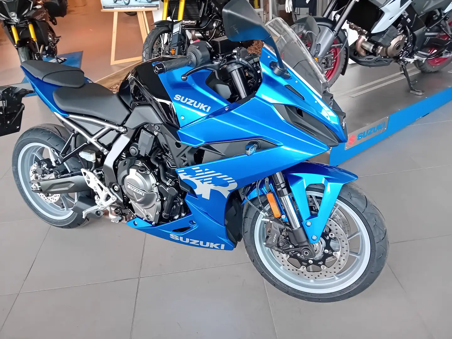 Suzuki GSX 8R Blu/Azzurro - 1