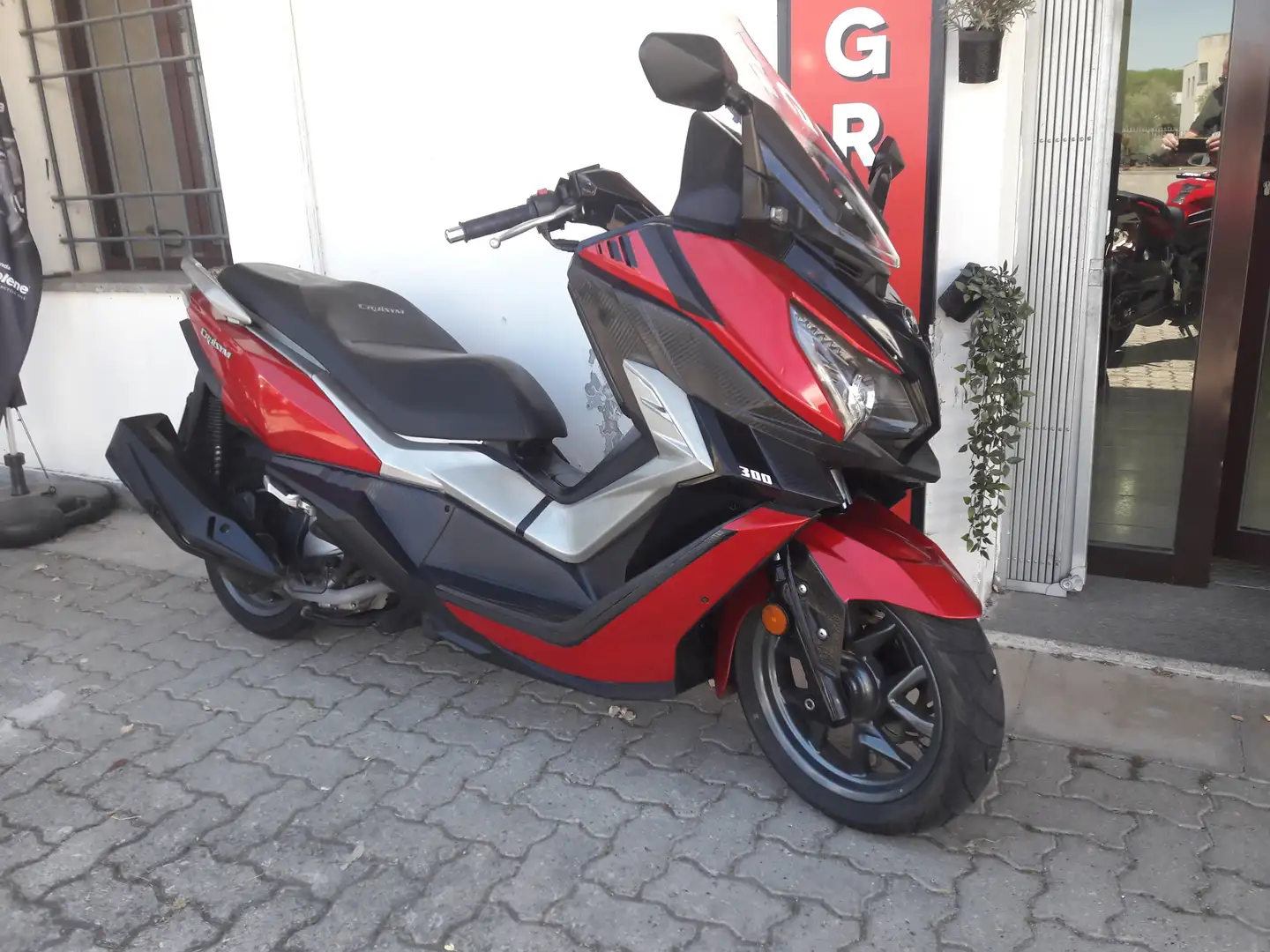 SYM Cruisym 300 CRUISYM 300 ANNO 2019 KM 61.000 Rojo - 2